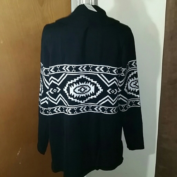 Retro Threads (Large) - Picture 7 of 7